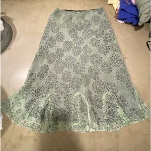 midi skirt